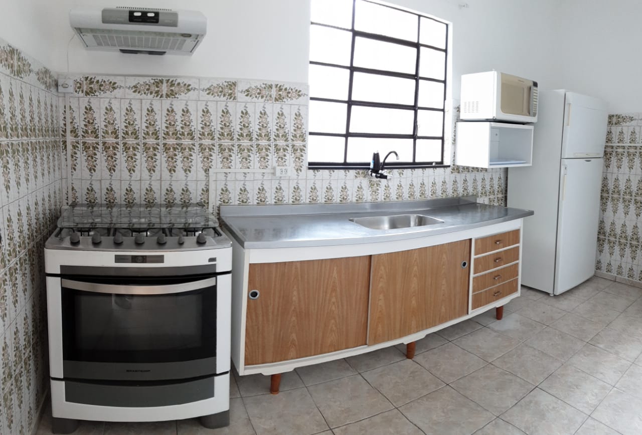 Cozinha fechada do Recanto dos Avós
